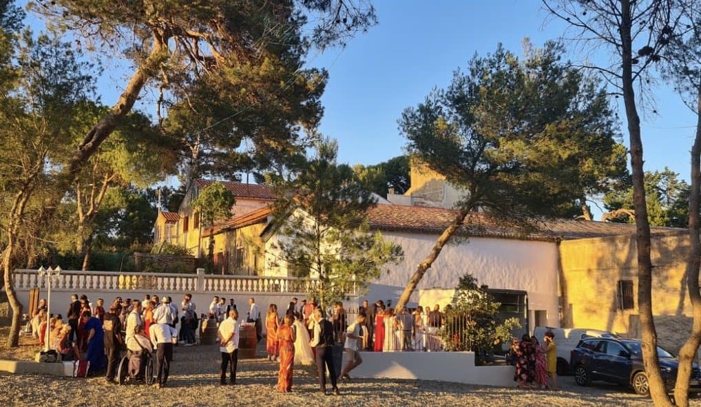 Le Domaine des Hautes Vignes au soleil couchant