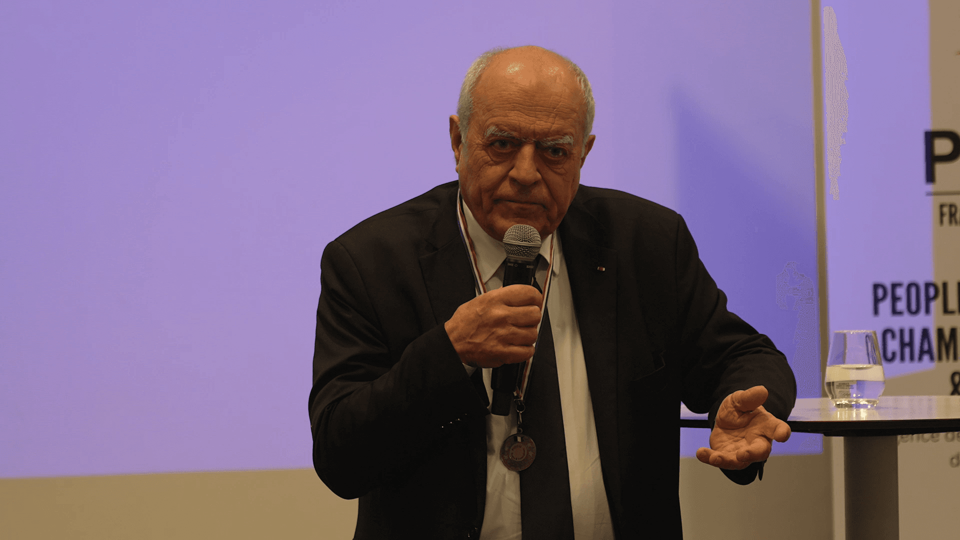 Alain Juillet, Grand Visiteur de l'Ordre, à La Réunion : analyse géopolitique d'un monde qui bascule